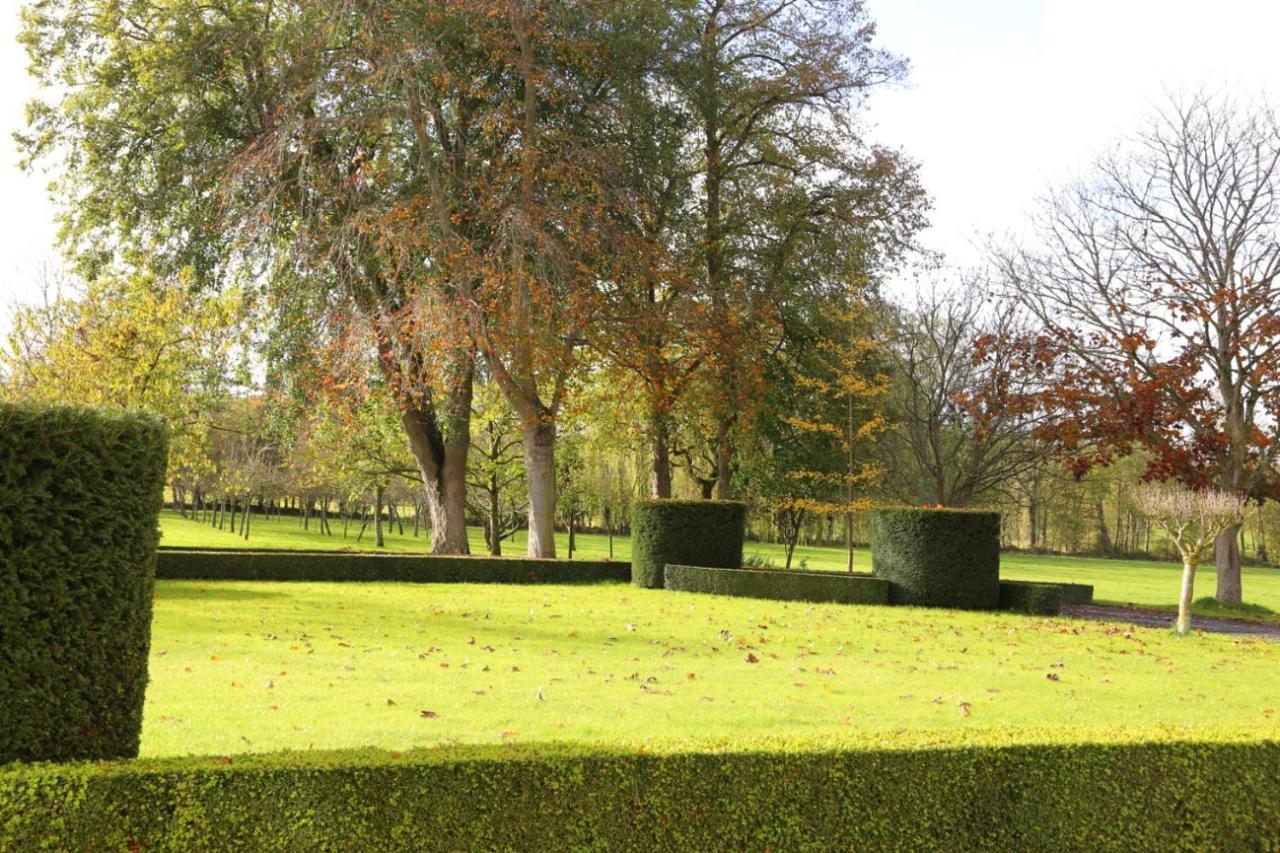 Château du Bû Anctoville Exterior foto